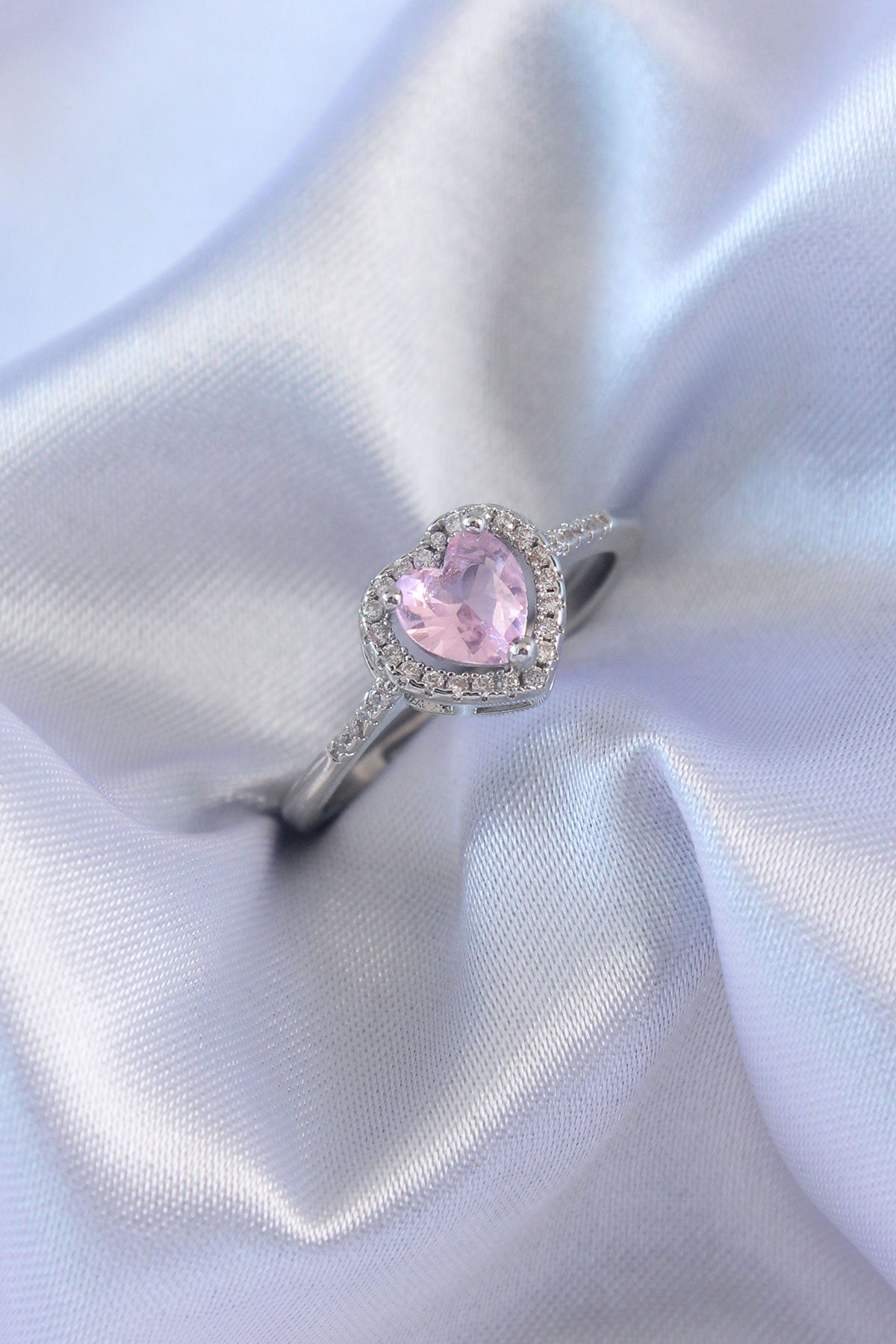 Gümüş Renk Pembe Zirkon Taşlı Kalp Charm Model Pirinç Kadın Yüzük — Chrysa by RK Yüzük