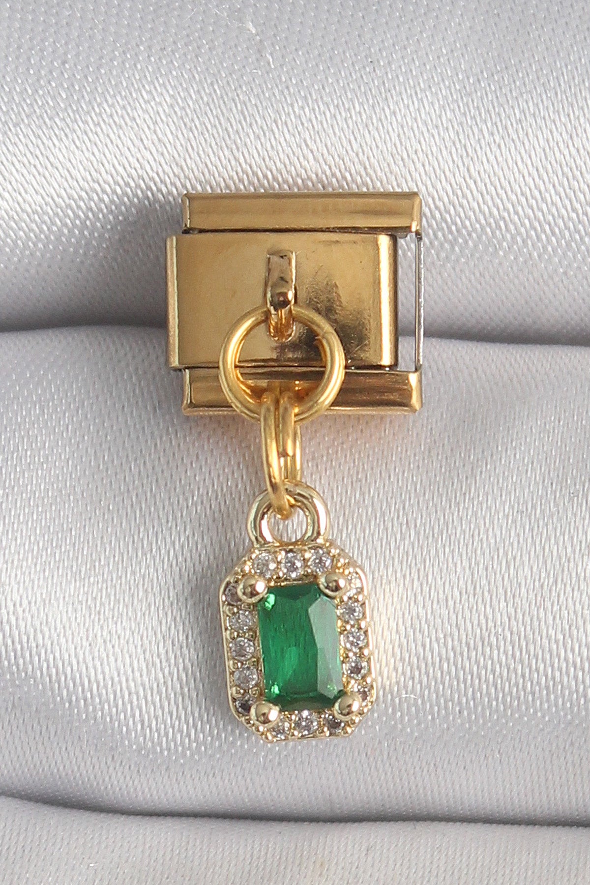 316L Çelik Gold Renk Sallantı Kare Yeşil Zirkon Taşlı Nomination Charm — Chrysa by RK Bileklik